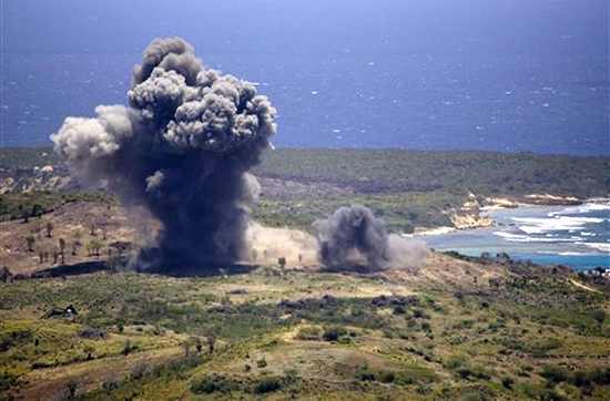 041808_vieques2_story